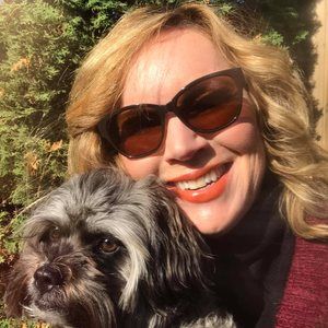 Meet your Posher, Carin